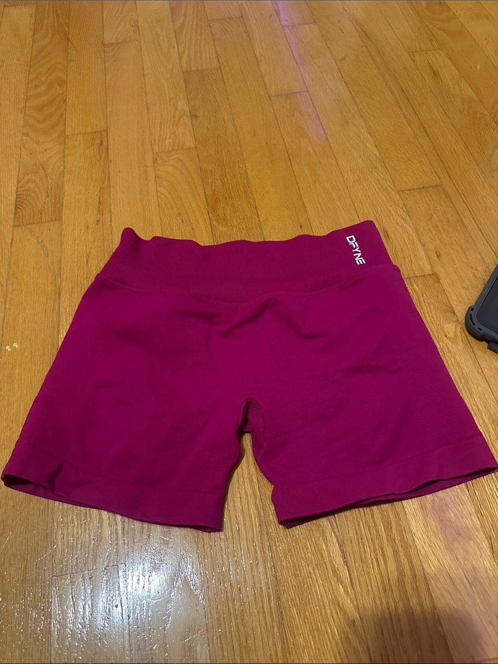 Dfyne shorts berry Seamless High-Rise Bike Shorts in Raspberry